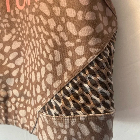 Peloton X WITH Collab Womens Medium Riverstone High Neck Size Medium Sports Bra - Picture 5 of 15